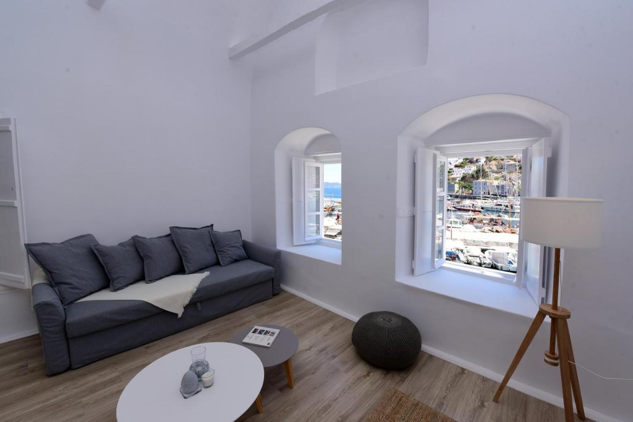 Hydra Hospitality Port Apartment Екстериор снимка